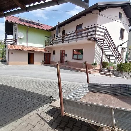 Apartmaji Karbic Постойна Экстерьер фото