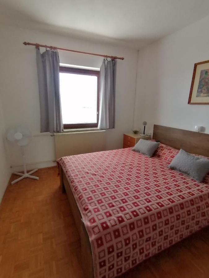 Apartmaji Karbic Постойна Экстерьер фото